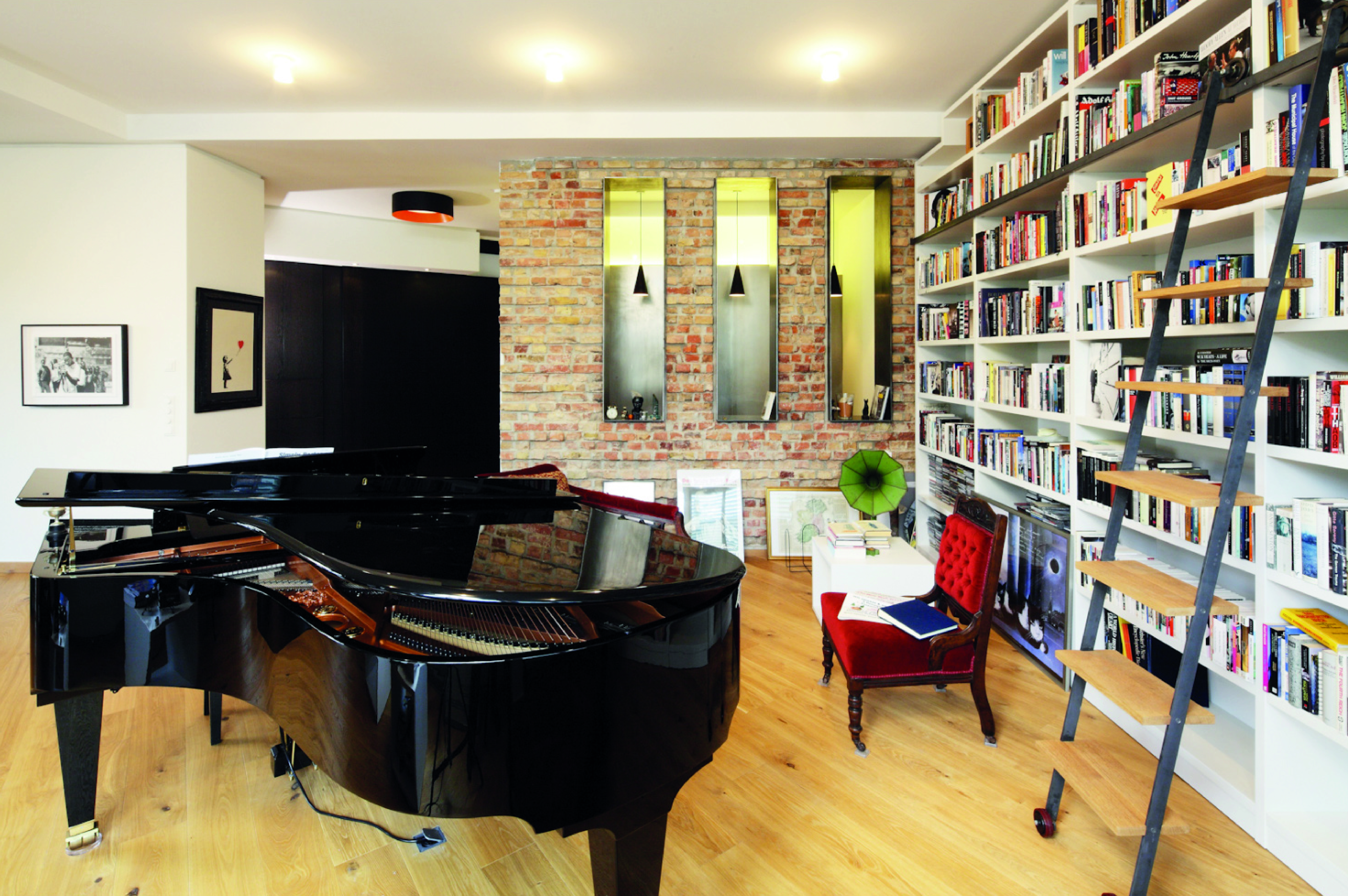 <b>GUSTAV CYLIAX LOFTS</b>|<small>Berlin-Prenzlauer Berg</small>